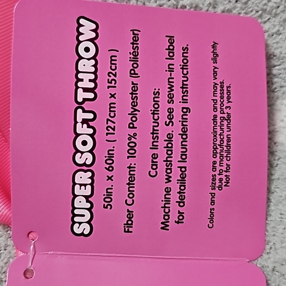 Hello Kitty Super Soft Throw Blanket 50" x 60" Gray & White Reversible - Picture 4 of 4